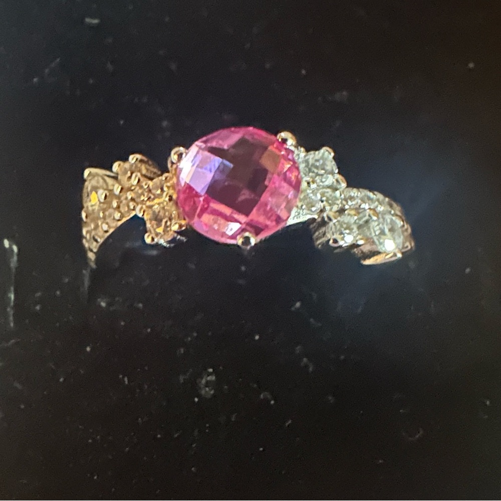 Luxurious Pink and Sterling Silver Women's Ring